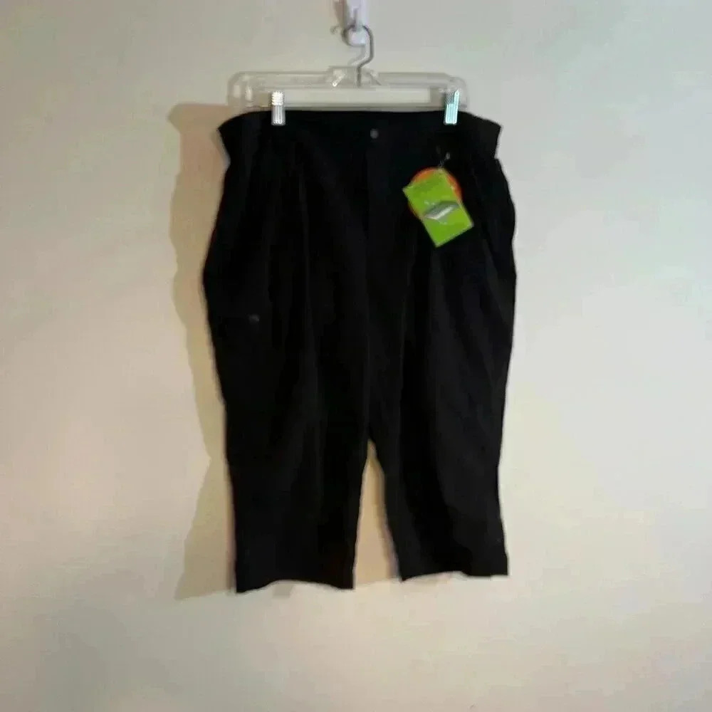 NWT L.L. Bean Women's Comfort Padded Performance Cycling Capri Black XL